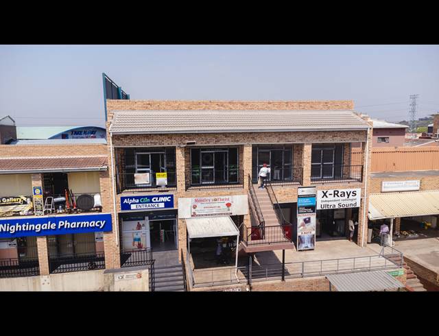 55M² BUSINESS CENTRE TO LET IN WESTCLIFF